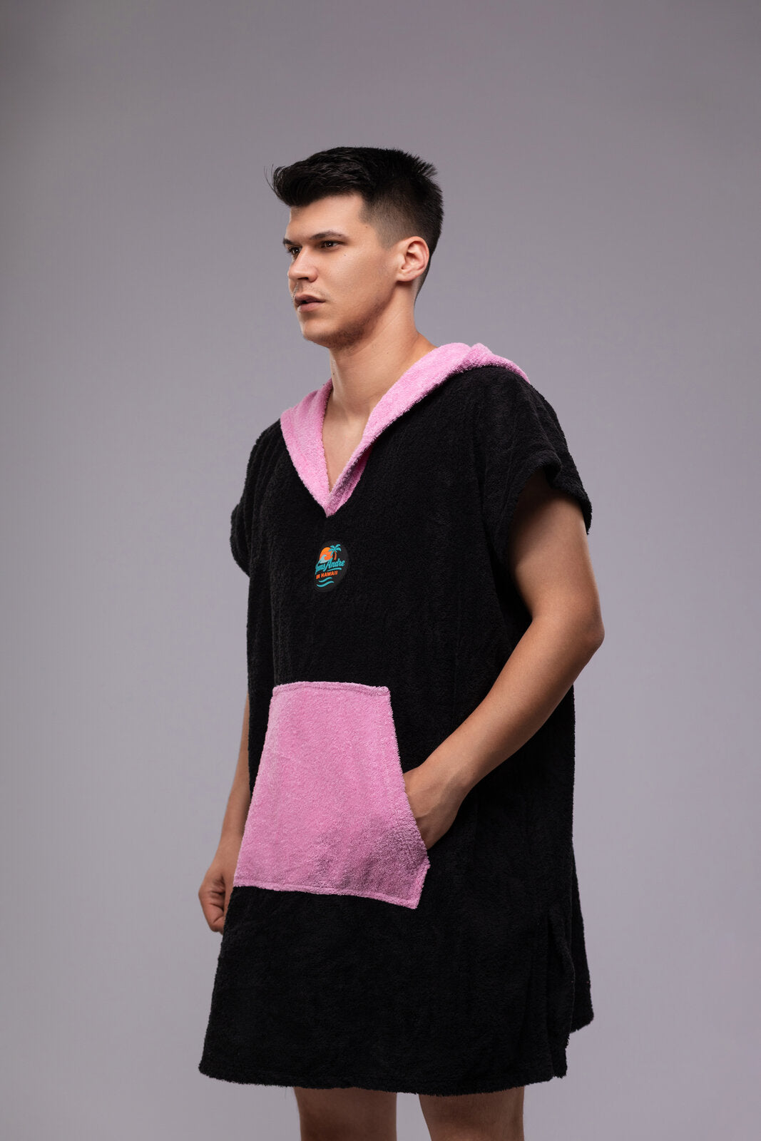 Toms Andre poncho-towel for men in Black/Pink