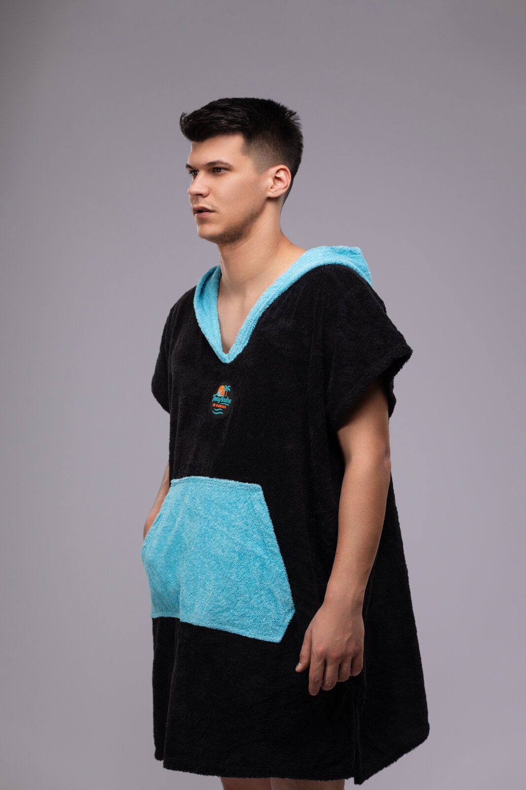 Toms Andre poncho-towel for men in Black/Turquoise