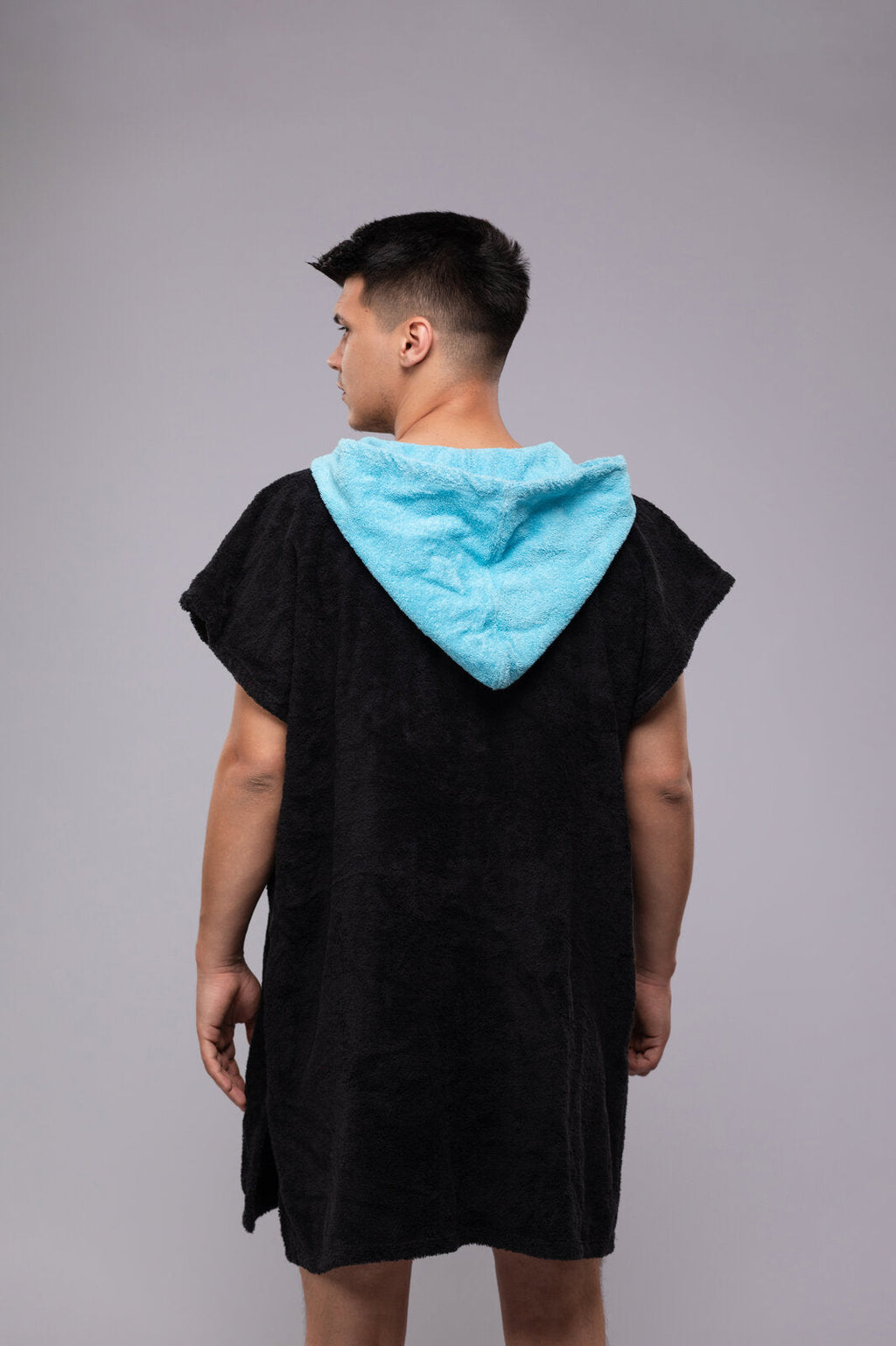 Toms Andre poncho-towel for men in Black/Turquoise