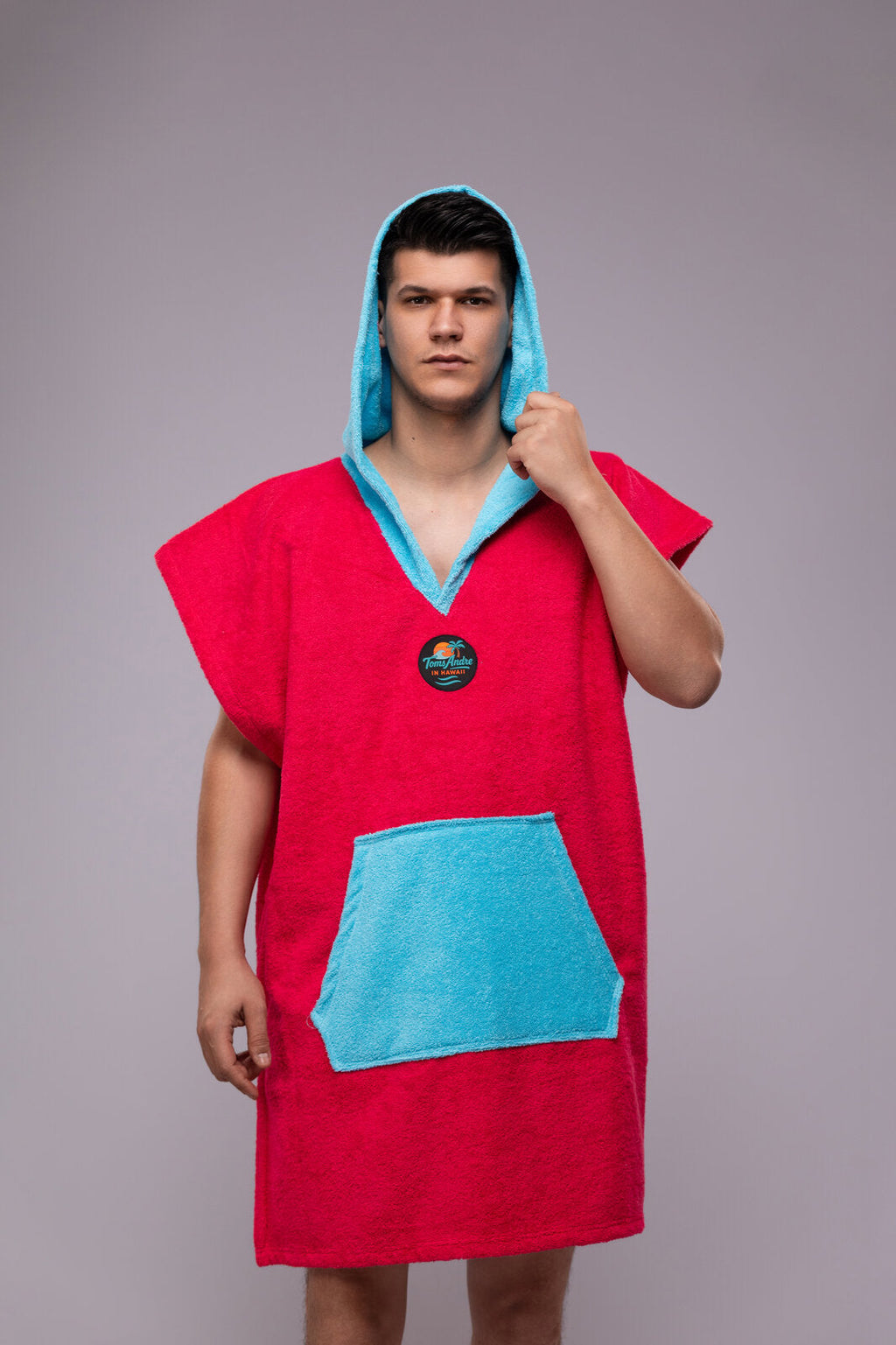 Toms Andre poncho-towel for men in Fuchsia/Turquoise