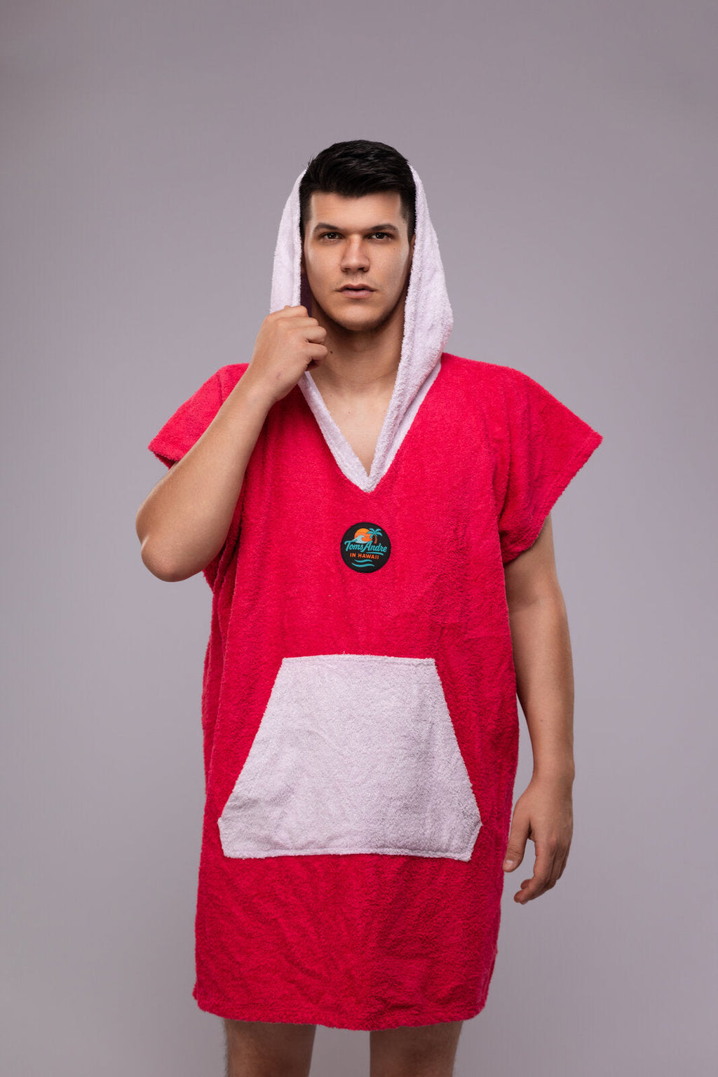 Toms Andre poncho-towel for men in Fuchsia/White