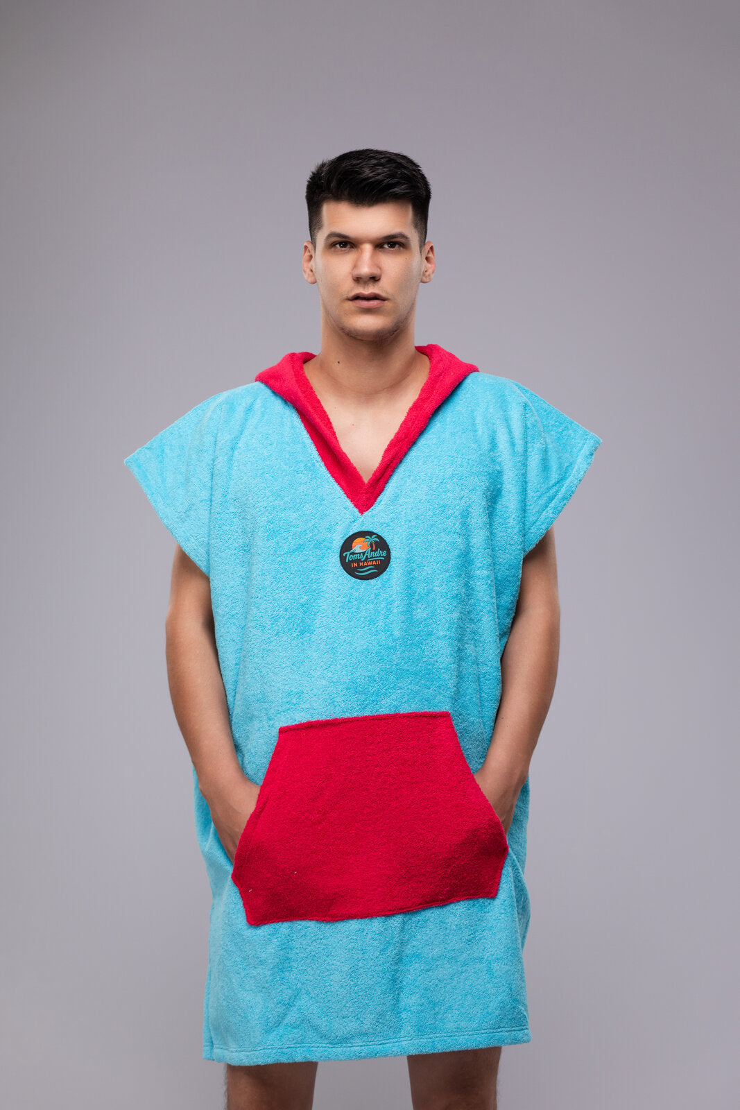 Toms Andre poncho-towel for men in Turquoise/Fuchsia