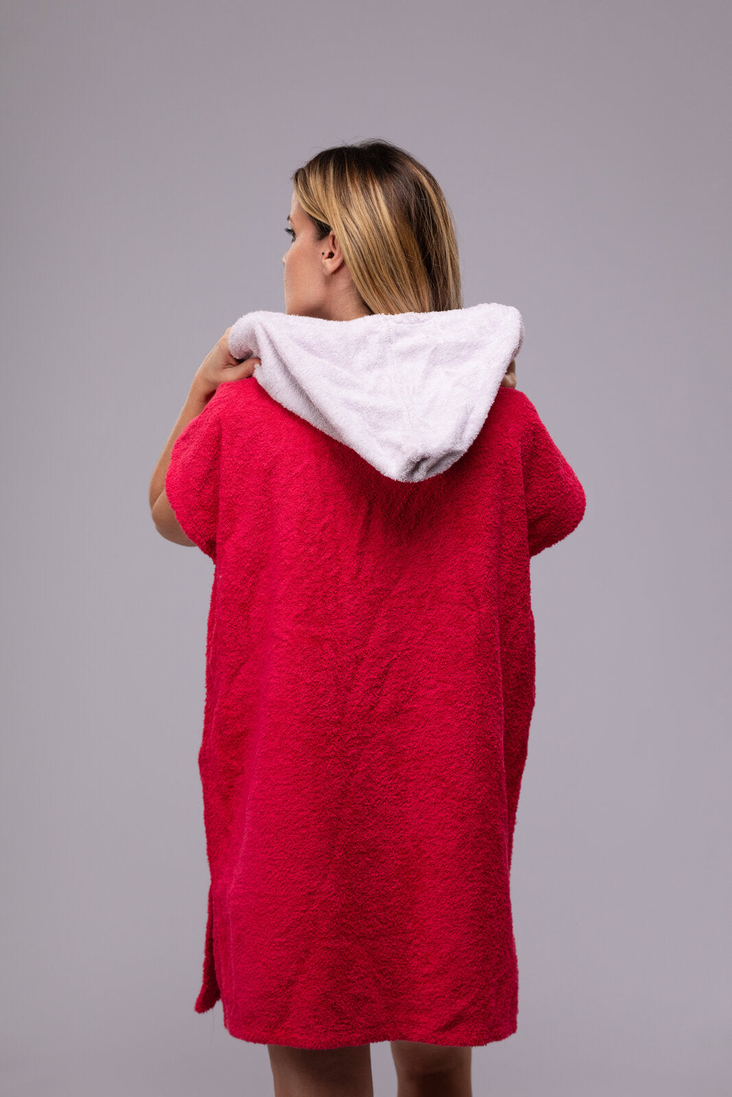 Toms Andre poncho-towel for women in Fuchsia/White