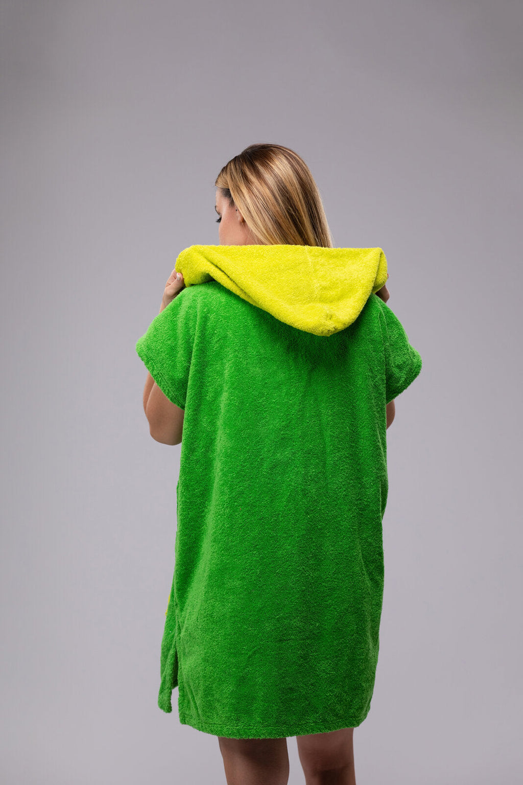 Toms Andre poncho-towel for women in Lime Green/Yellow