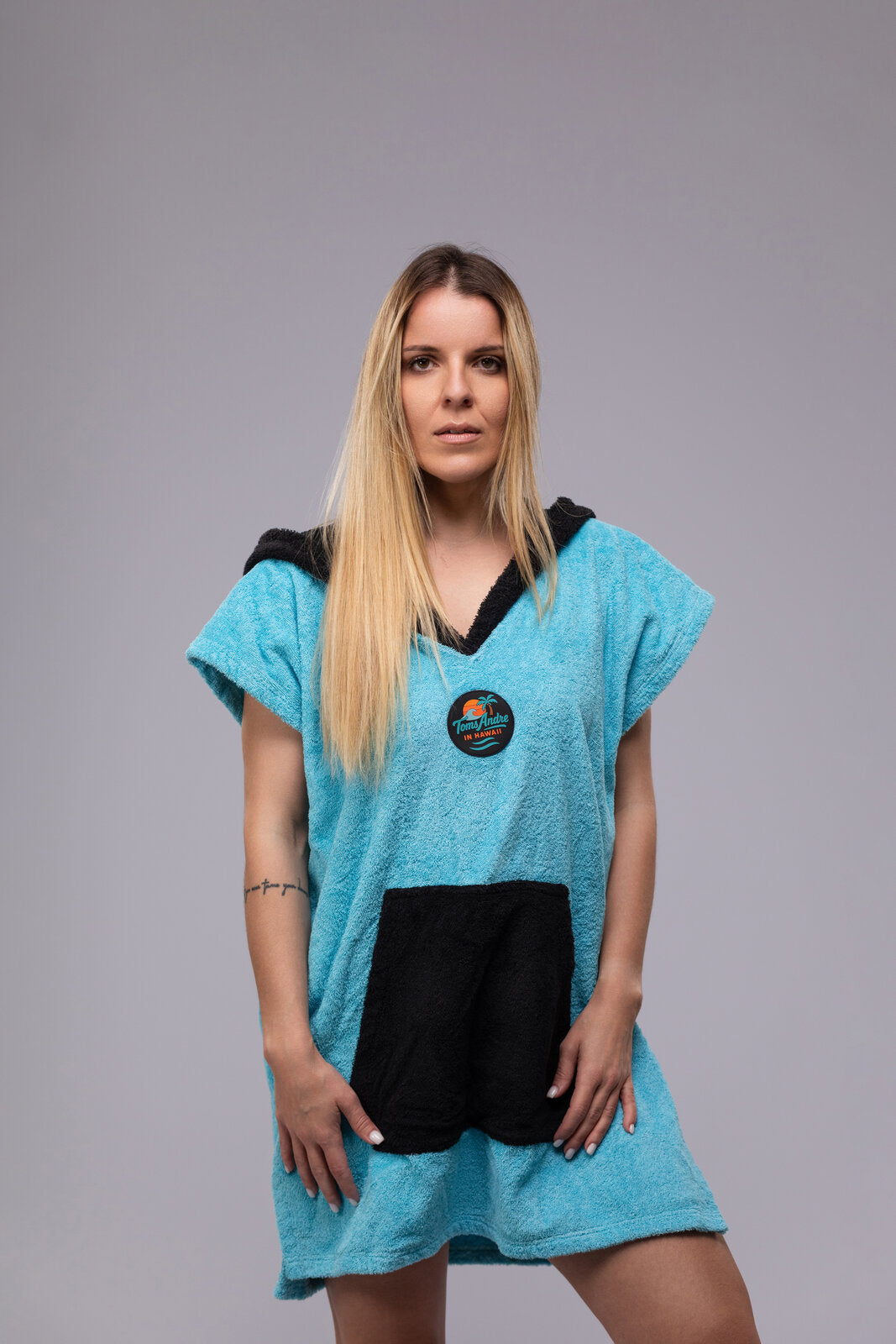 Toms Andre poncho-towel for women in Turquoise/Black